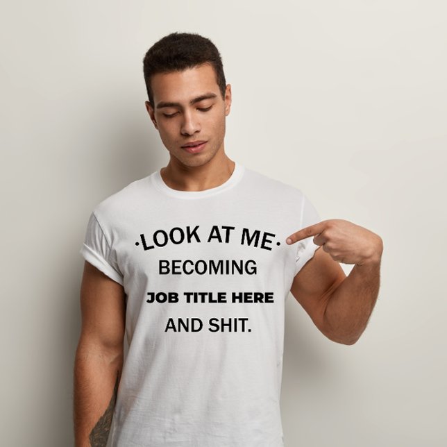 Abschluss Gift Funny Grad High School Abschluss T-Shirt (Von Creator hochgeladen)