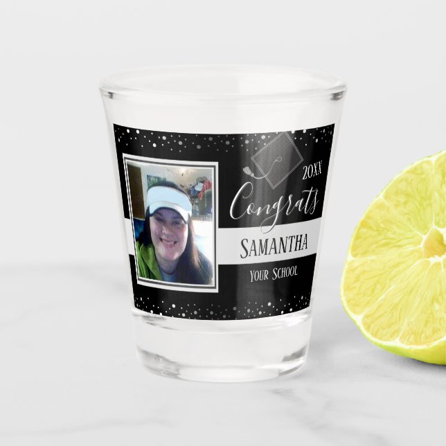 Abschluss Glückwunschs Foto Confetti Schnapsglas (Vorderseite)