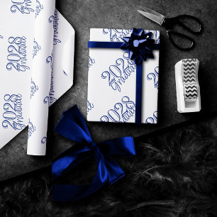 Abschluss Jahr   Basic White on Blue Celebration Geschenkpapier