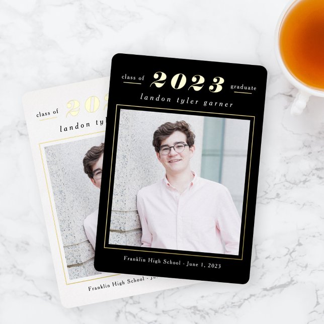 Abschluss mit einfachen Stats bearbeiten Moderne F Folieneinladung (Von Creator hochgeladen)