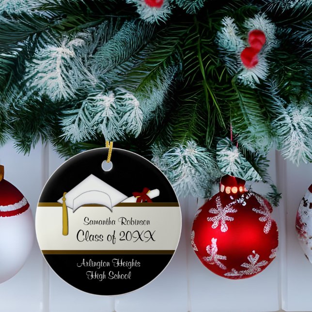 Abschluss mit weißer Kappe Keramik Ornament (Von Creator hochgeladen)