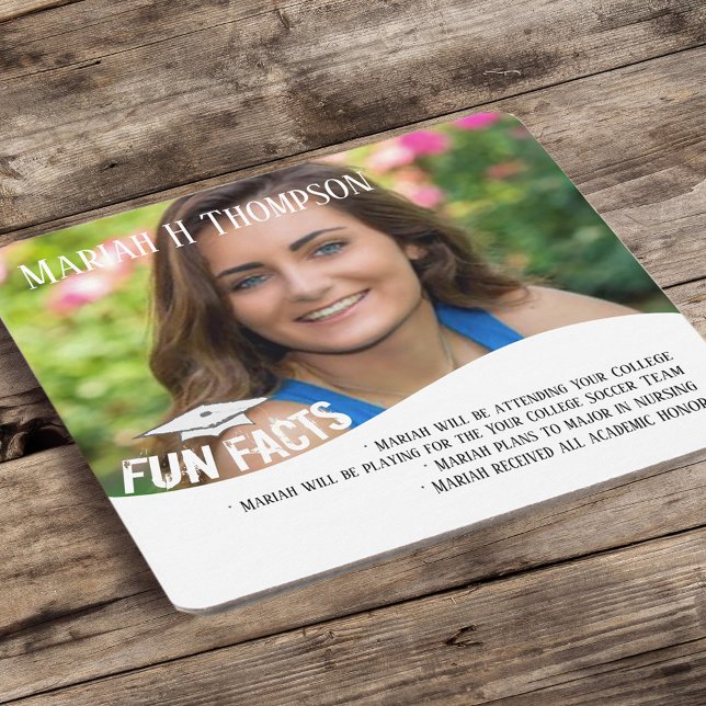 Abschluss Moderne Minimalistische Mortarboard Fun  Rechteckiger Pappuntersetzer (Von Creator hochgeladen)