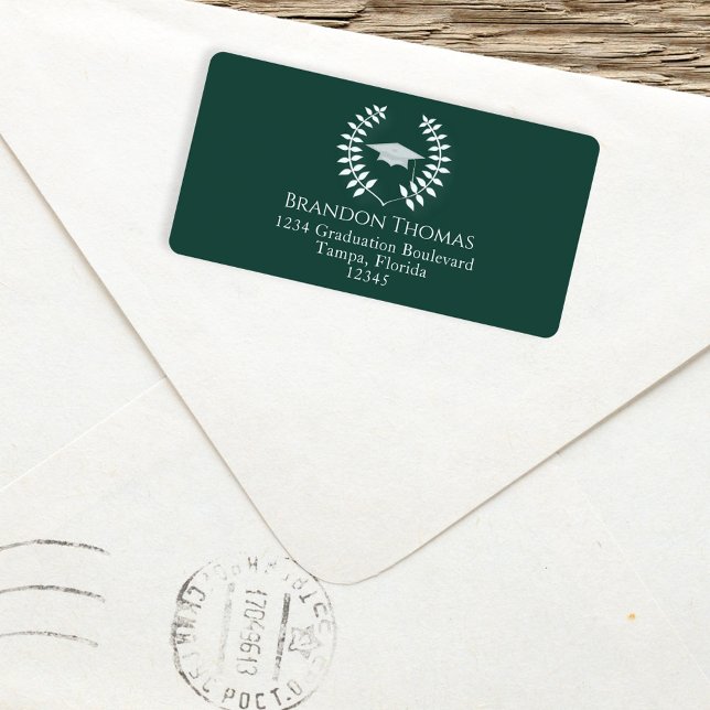 Abschluss Moderne Mortarboard Classic Dunkelgrün Adressaufkleber (Von Creator hochgeladen)