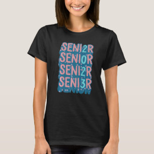 Abschluss Senior End of Class of 2023 Retro Schoo T-Shirt