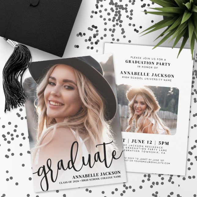 Abschluss-Skript Einfache Foto-Abschlussfeier Einladung (Script Graduate Simple Photo Graduation Invitation)