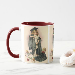 Abschluss Vintage, Mädchen mit Abschlussmütze und Tasse