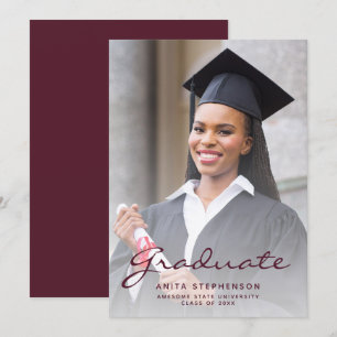 Abschlussankündigung Photo Burgundy Script Graduat Einladung