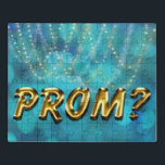 Abschlussball? Promposal Puzzle<br><div class="desc">Fragen Sie jemand zum Abschlussball mit einem Imitatgoldabschlussball? Puzzle. Kreatives Blau beleuchtet den Hintergrund, der mit Gold und weißem funkelnd Blick der Twinklelichter betont wird. Imitatgoldabschlussballtext.</div>