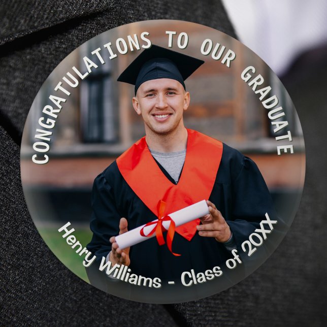 Abschlussfoto mit individuellem Text - Erinnerung  Button (A stylish pin button to celebrate a graduate on their graduation day, with custom photo and text)