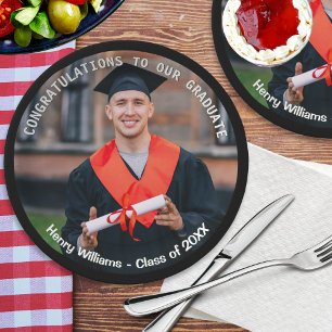 Abschlussfoto Stylische Graduiertenparty Pappteller