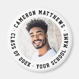 Abschlussfoto von Studenten in modernem Weiß Magnet