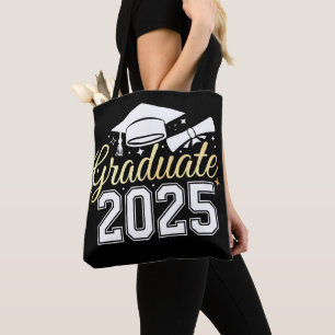 Abschlussklasse 2025 Absolvent