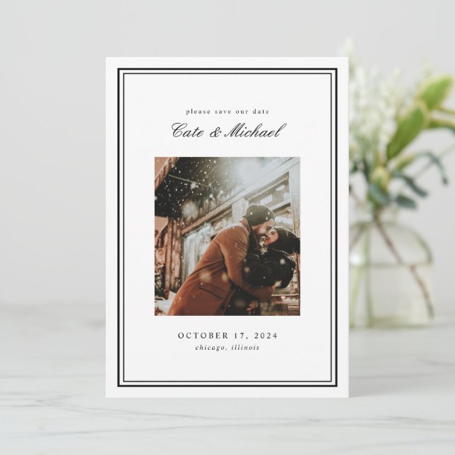 Absolute klassische Schwarz-Weiß-Monogramm Einladung (Stehend Vorderseite)