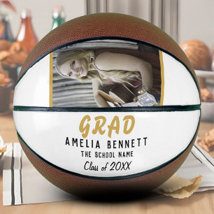 Absolvent Absolventenfoto Abschlussfoto Basketball