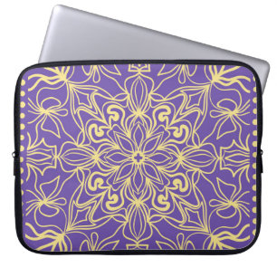 Abstract floral pattern. geometry, mandala design  laptopschutzhülle