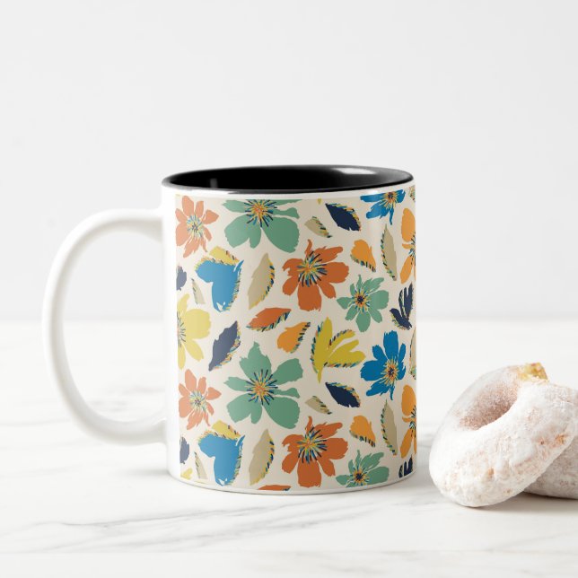 Abstract Hand-Drawn Boho Floral Pattern Zweifarbige Tasse (Mit Donut)