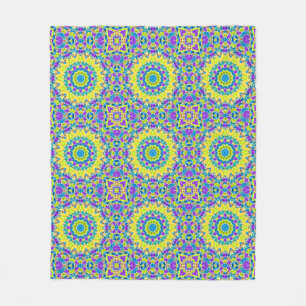 Abstract modern mosaic kaleidoscopic tile pattern fleecedecke
