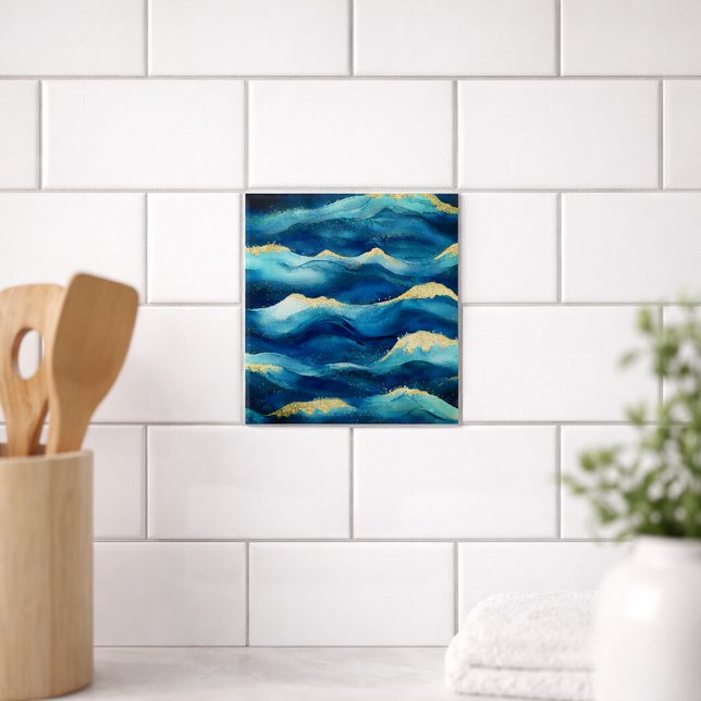Abstract Ocean Waves Blue and Gold Watercolor  Fliese (Von Creator hochgeladen)