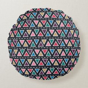 Abstract seamless hand drawn tribal pattern in tre rundes kissen