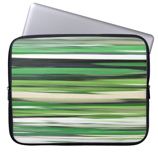 Abstrakt 2: Grüne Unschärfe Laptopschutzhülle (Vorderseite)