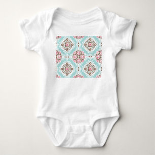 Abstrakt gefliest: Vintage nahtloses Muster Baby Strampler