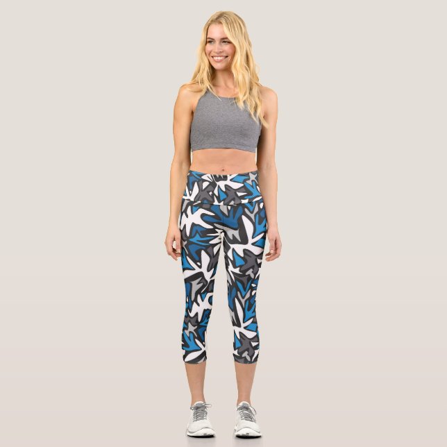 abstrakt, geometrisch, Muster, Schwarz und Blau Capri Leggings (Vorderseite)