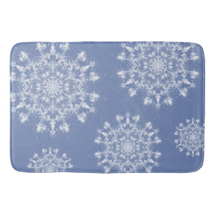 Abstrakt Lacy Fraktal Snowflake auf blauem Hinterg Badematte