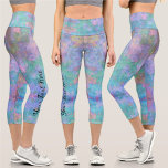 Abstrakt Muelle Wall 0463 Capri Leggings<br><div class="desc">Malerei "Muelle Los Peines Pelican 0463" Kollektion Design aus meinem Gemälde "Muelle Los Peines Pelican 0463" gefangen ein Pelikan auf einem Boot,  das scheinbar als seine beansprucht. Muelle Los Peines in Puerto Vallarta,  Mexiko. Entsprechende Produkte sind in dieser Sammlung verfügbar.</div>