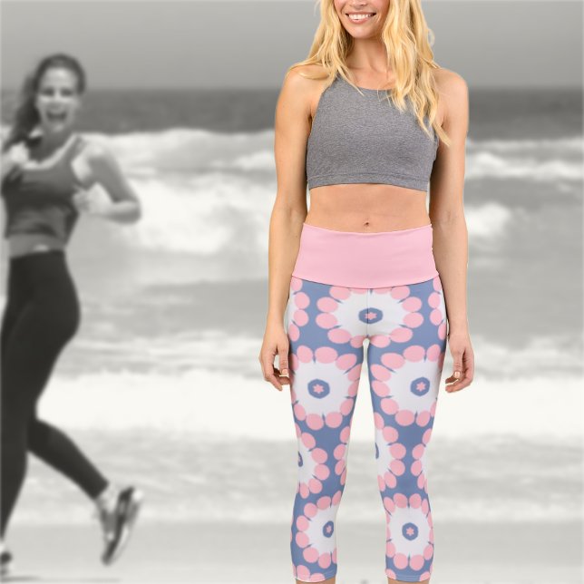 Abstrakt rosa Blume Capri Leggings (Von Creator hochgeladen)