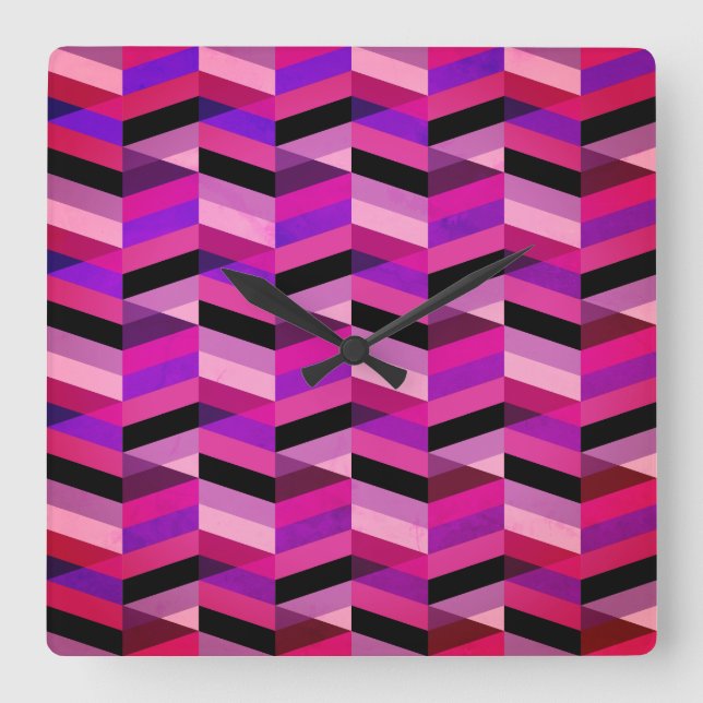Abstrakt Zickzack/Herringbone | Purpur und Violett Quadratische Wanduhr (Vorderseite)