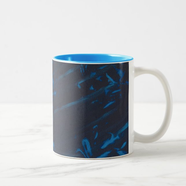 Abstrakte blaue Formen auf Navy Black Custom Tasse (Rechts)
