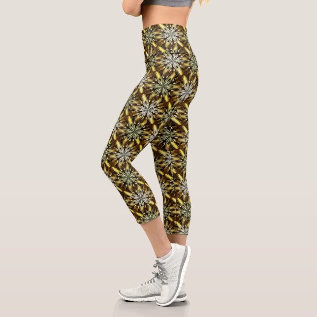 Abstrakte Brauntöne und Goldsteine Capri Leggings (Links)