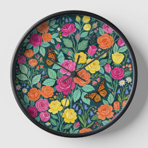 Abstrakte Cottagecore-Rosen-Schmetterlinge-Kunst-U Uhr