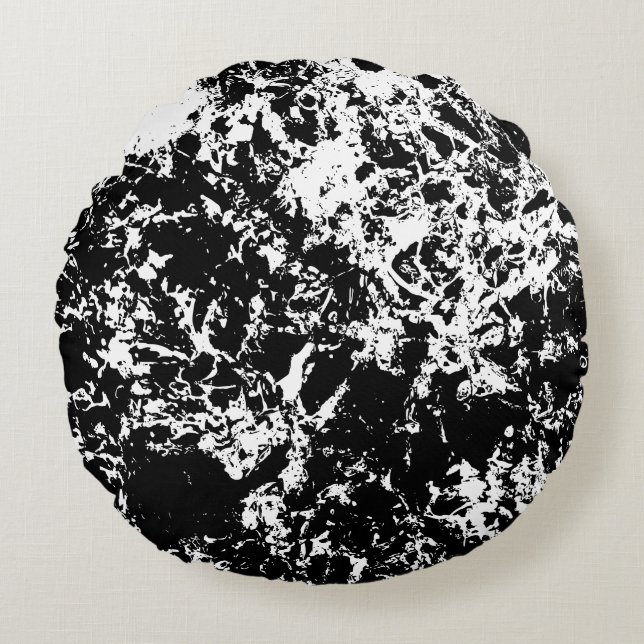 Abstrakte Eisbildung in Schwarz und Weiß Rundes Kissen (Vorderseite)