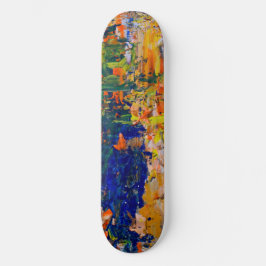 Abstrakte Farbstriche von der Palette des Künstler Skateboard