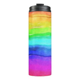 Abstrakte gestrichene Streifen Regenbogen Thermosbecher