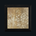 Abstrakte Goldmalerei mit Silberfalten Geschenkbox<br><div class="desc">Megan Meagher hat dieses abstrakte Goldgemälde mit Silberklecksen geschaffen. Ein sehr zeitgenössisches Stück,  Kunstliebhaber sollten dieses Stück zu ihrer Sammlung ASAP hinzufügen!</div>