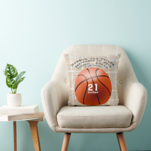 Abstrakte graue Basketball Boys - Geburtsakte Kissen