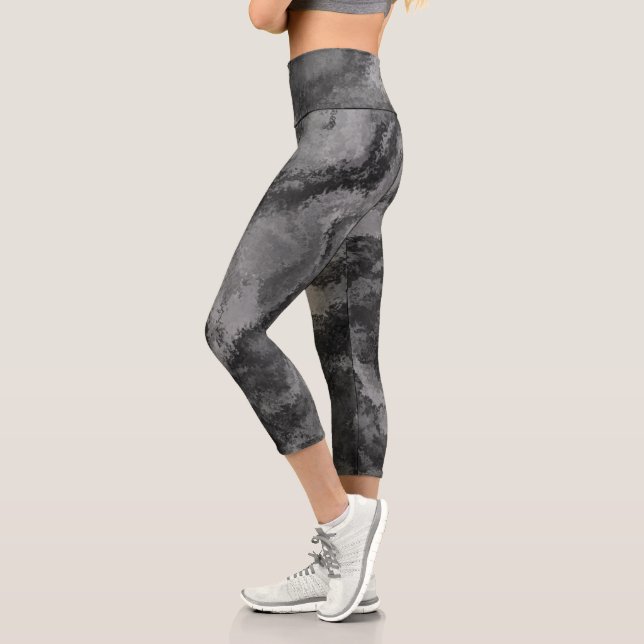 Abstrakte graue Diffusion Capri-Leggings Capri Leggings (Links)