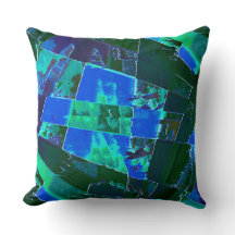 Abstrakte grüne Weideflächen und blauer Himmel, ei