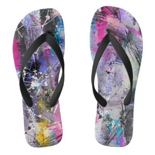 Abstrakte, grungelige Farbe Flip Flops
