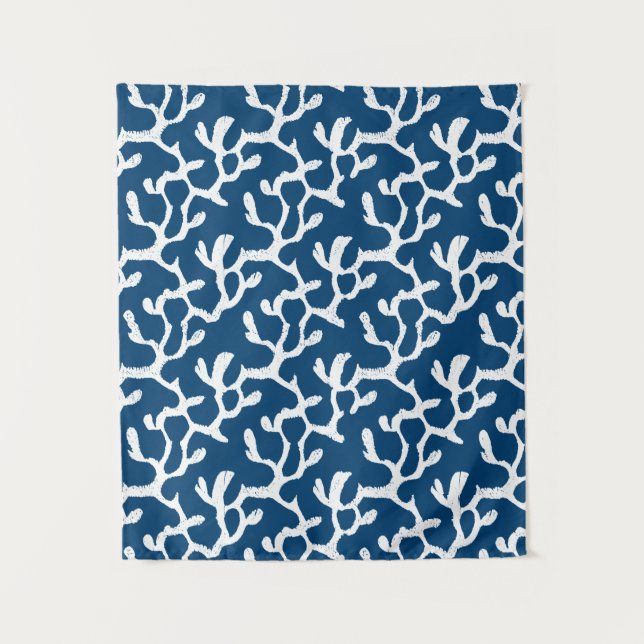 Abstrakte Korallenwiederholmuster in Blau und Weiß Wandteppich (Vorderseite)