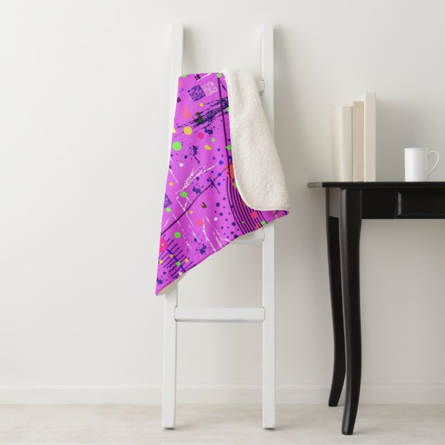 Abstrakte Kunst: Lila Glitch Sherpadecke (Beispiel)