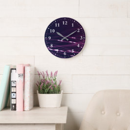 Abstrakte Lila Linien mit weißen Zahlen Große Wanduhr