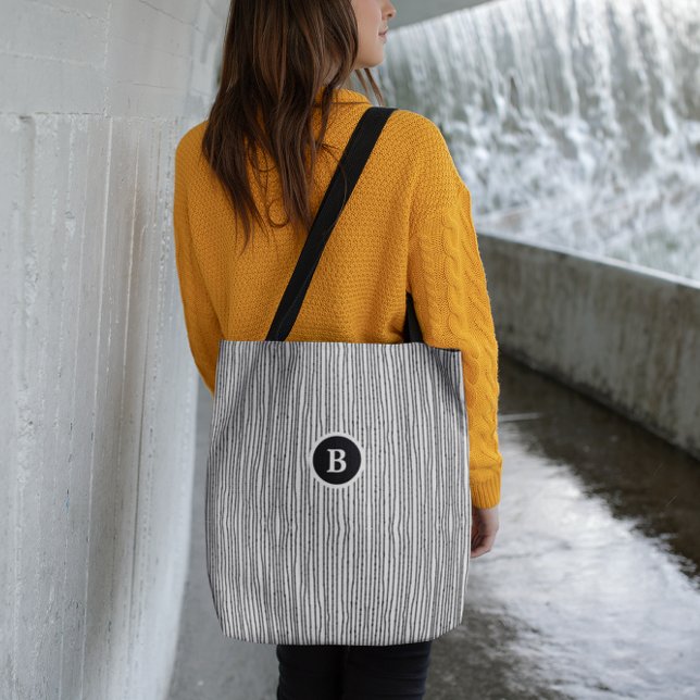 Abstrakte Linien in Schwarz und Weiß (Von Creator hochgeladen)