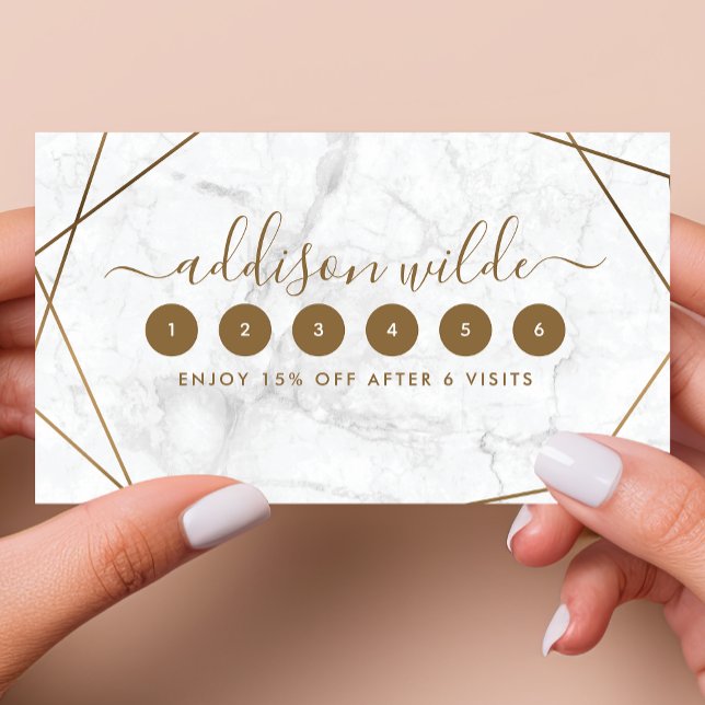 Abstrakte Loyalitätskarte aus geometrischem weißem Treuekarte (Von Creator hochgeladen)