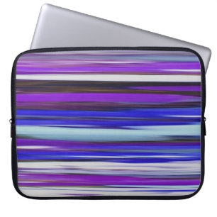 Abstrakte Nummer 2: Ultraviolettunschärfe Laptopschutzhülle