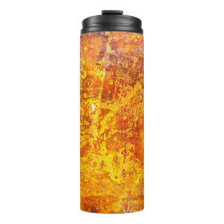 Abstrakte orange Hintergrundtextur Betonwand,  Thermosbecher