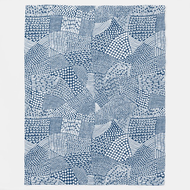 Abstrakte Patchwork-Karte - Weiß auf Indigofarbe B Fleecedecke (Vorderseite)