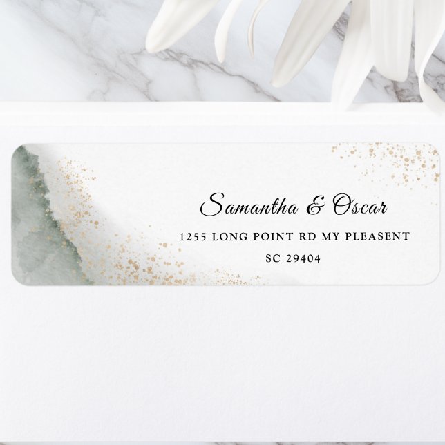 Abstrakte Pinselstriche und goldfarbene Pinselstri (Von Creator hochgeladen)